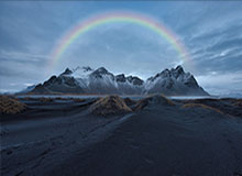 骑士142分血洗灰熊，29记三分创赛季窒息纪录